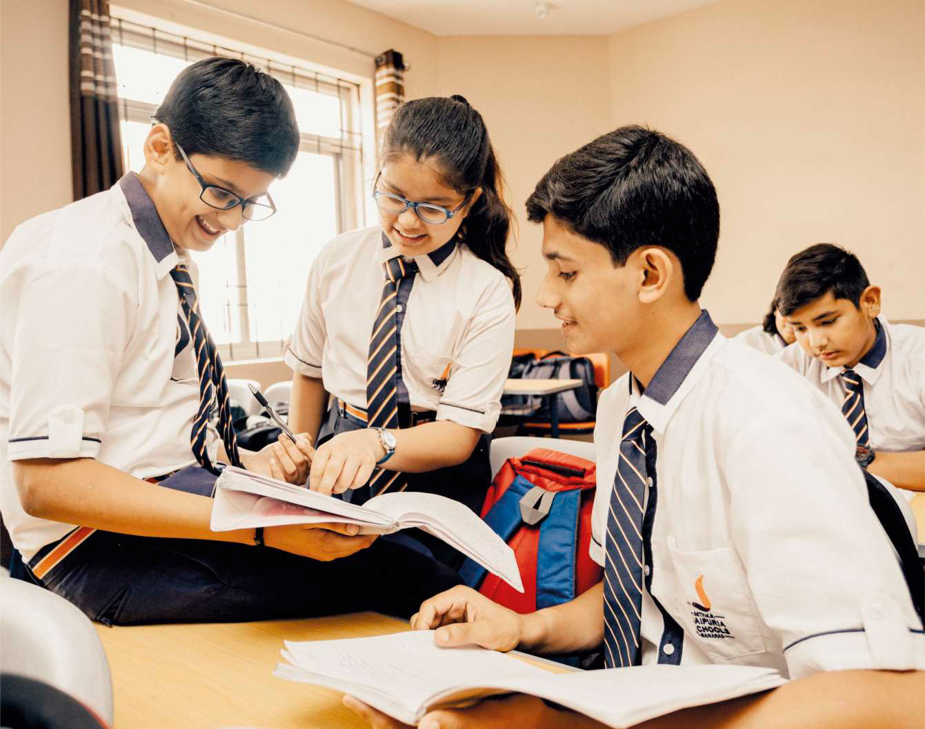 Best school for kids in Mahmudabad - Seth M.R. Jaipuria School Mahmudabad